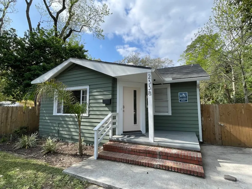 Charming San Marco Bungalow, Close to Everything - Image 1