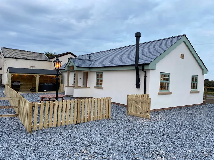 Pointer Cottage - Image 1
