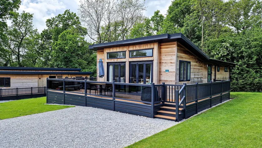 Rowan Lodge | sleeps 4 - Hot Tub, Dog Friendly - 5* Gold Award - Image 1