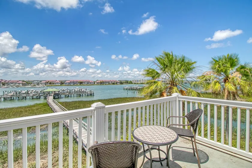 16 TurtleBay PanoramicRiverView NextToPool - Image 1