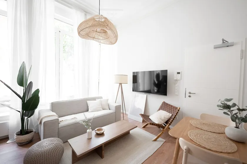 Milan style Designer 1BR Apt - Leisure & Business - Image 1