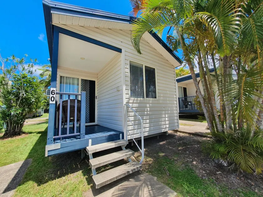 2 Bedroom Villa 4 Berth - Image 1