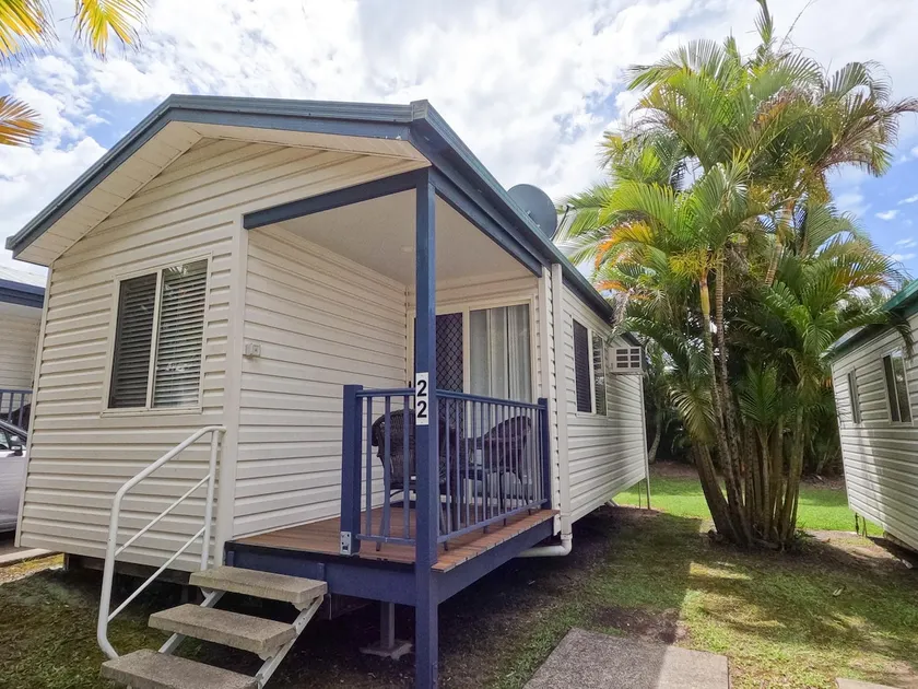 2 Bedroom Villa 4 Berth - Image 1