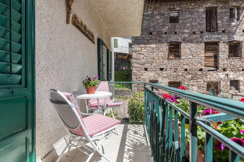 Casa Sicina - Image 1