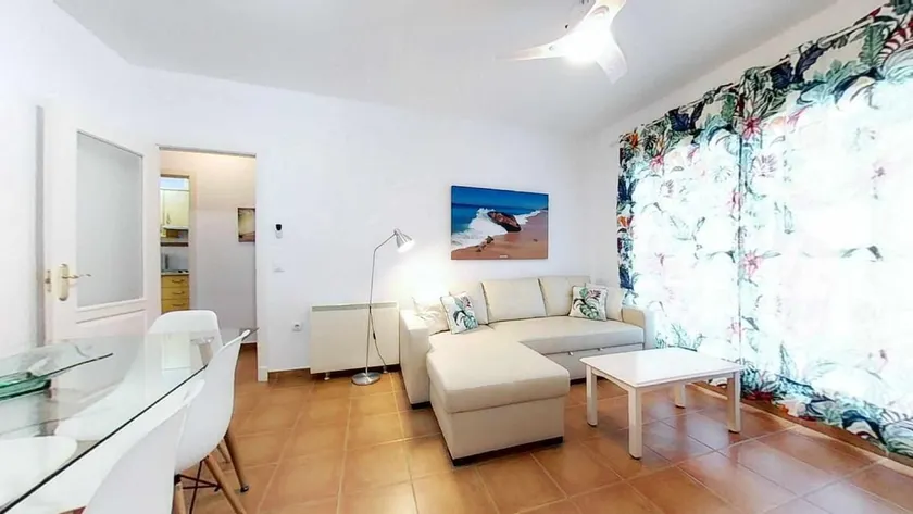 Cozy and practical apartment in the village of Zahara - Image 1