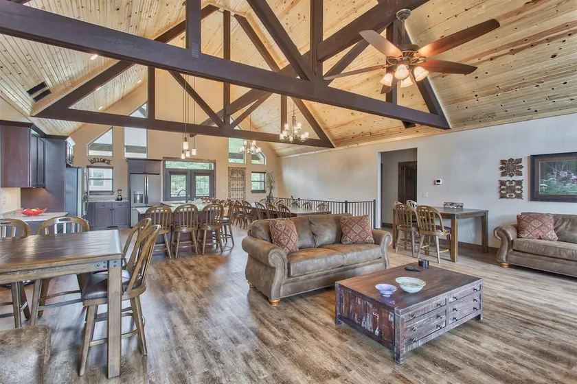 Lakeview Deck| Game Room | Multi- Pool | Boat Slip - Image 1