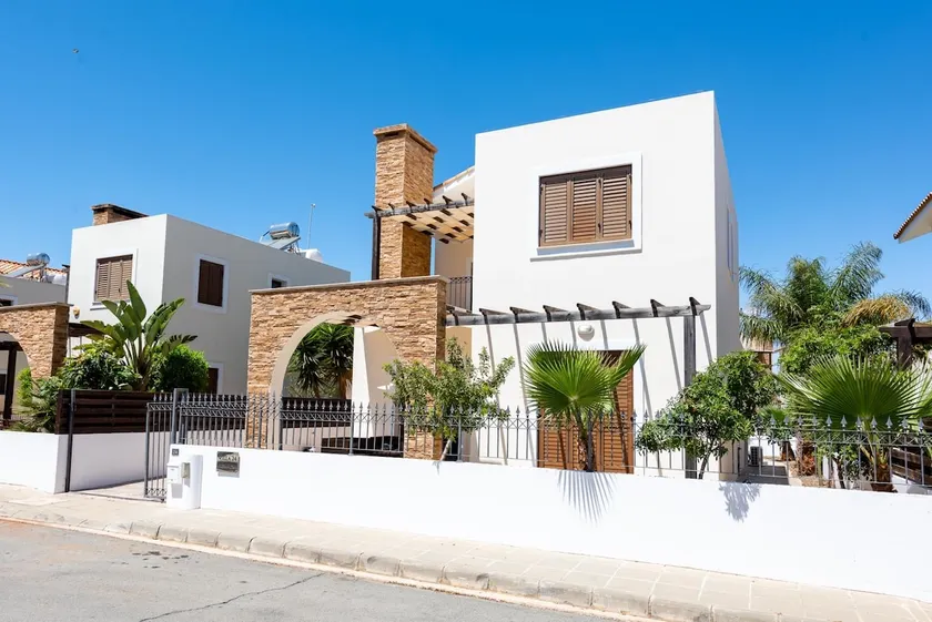 Villa Alexandra by Ezoria Villas - Image 1