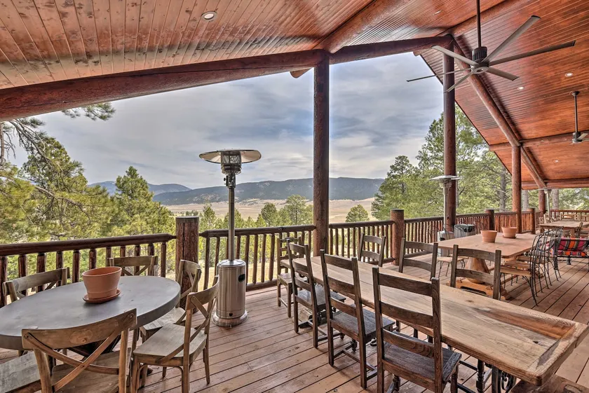 Grand Mountain Retreat in Angel Fire w/ Game Room! - Image 1