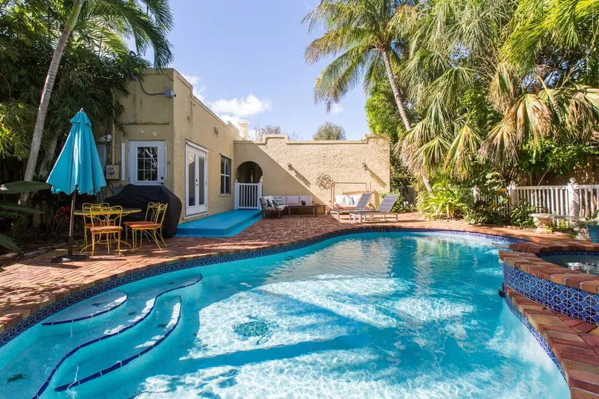 Schönes Haus und ein magischer Pool, in der Nähe von Intracoastal und besten Stränden - Image 1