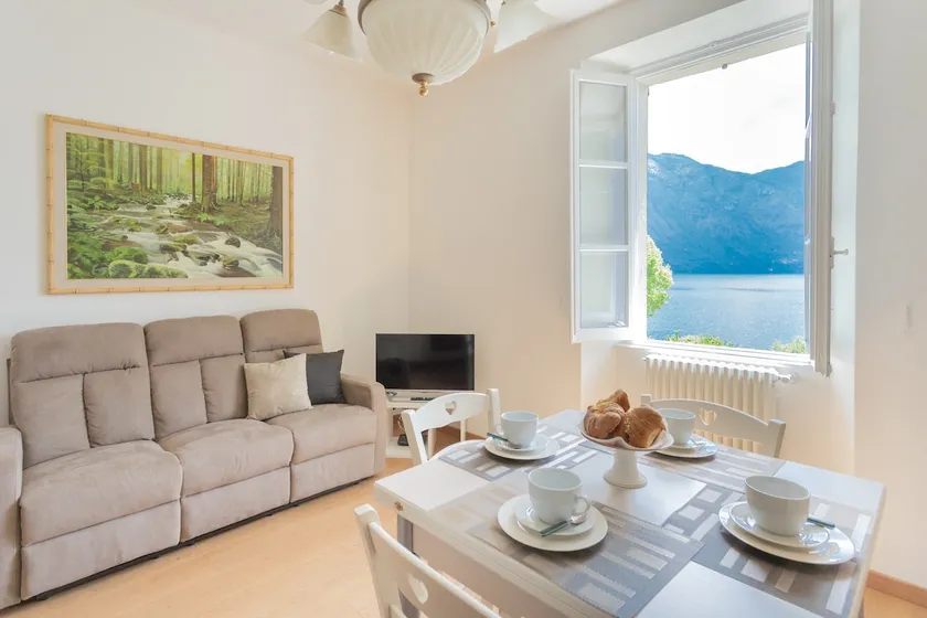 Tina's Window on Lake Como by Rent All Como - Image 1