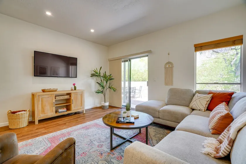 Tucson Foothills Oasis Near Hiking Trails! - Image 1