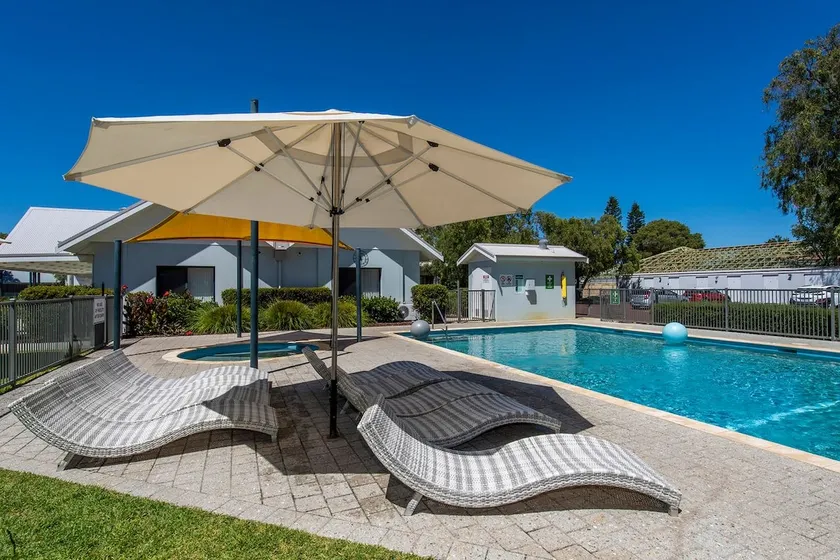 FiftyThree at Cape View Escapes - Image 1