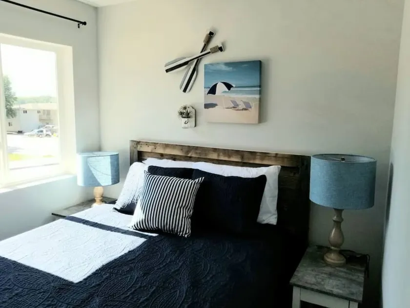 Stay Suites-Sunset 2 Q Beds-316 Hwy 71 in AP - Image 1
