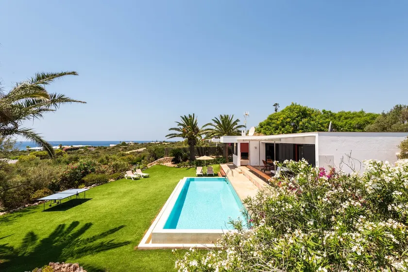 Villa Rosa by Escape Home - Image 1