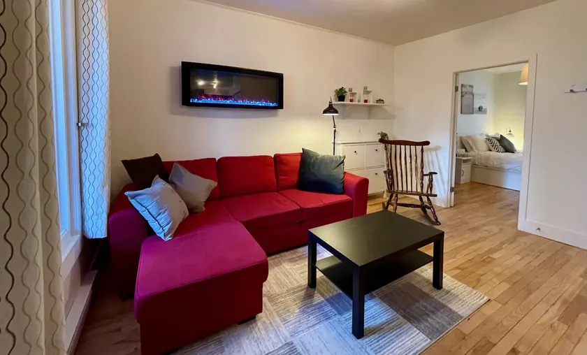 Apartment in Faubourg St-Jean, 5m from Old Quebec - Image 1