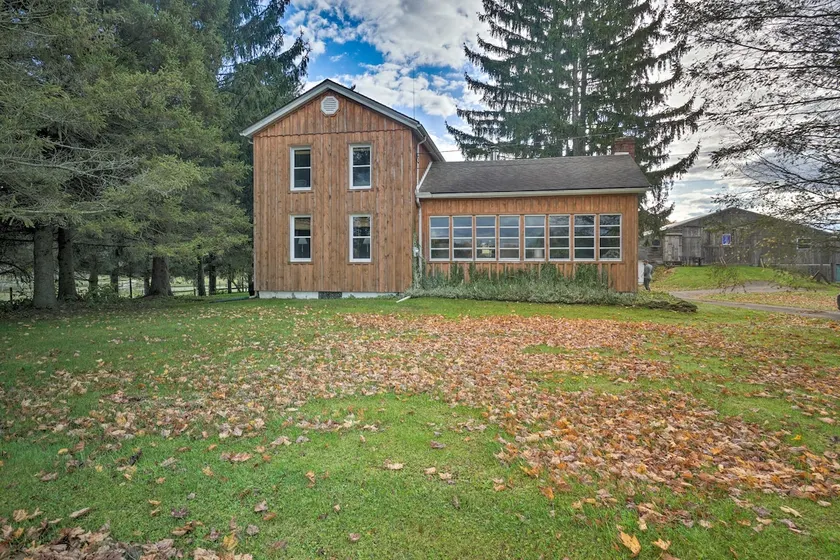 Vintage Farmhouse 2. 4 Meilen zu Mount Pleasant Ski! - Image 1