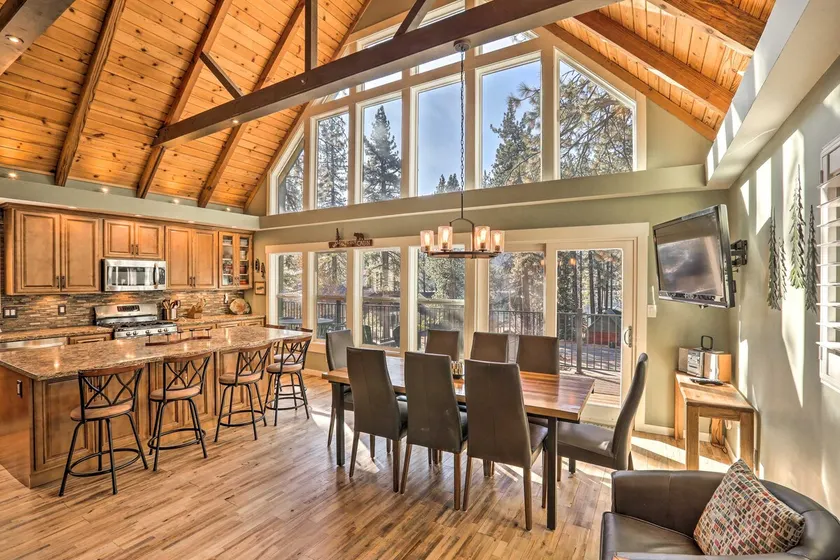 MTN. Retreat w / Donner Lake Views af Squaw Valley! - Image 1
