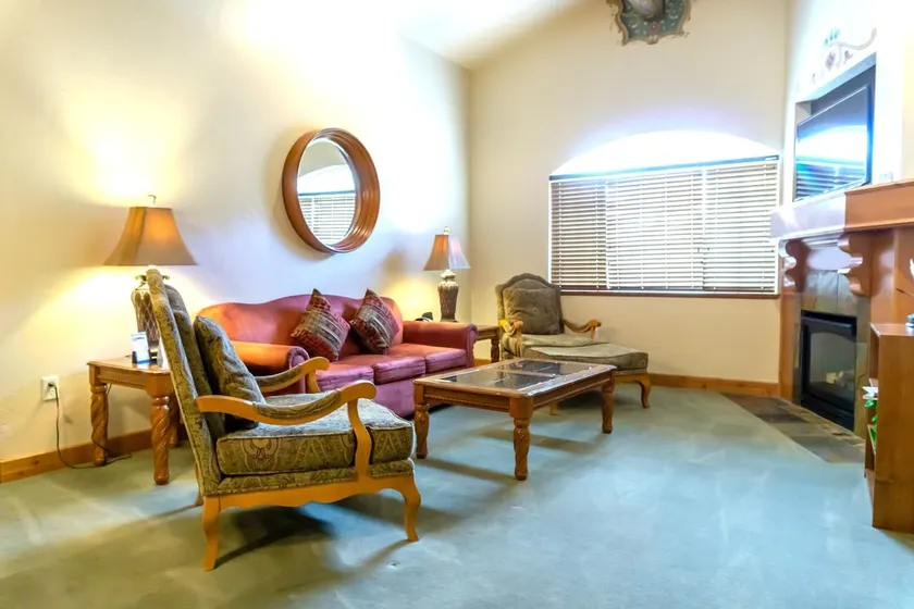 Adventure Hub~Backcountry Ski|Snowmobile|Scuba Diving Villa 3033 - Image 1