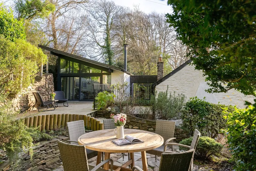 Rose in Vale Country House Hotel - Image 1