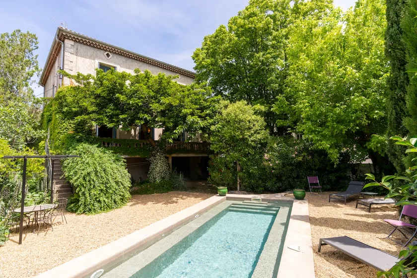 Majestic Master's House with Pool - Image 1