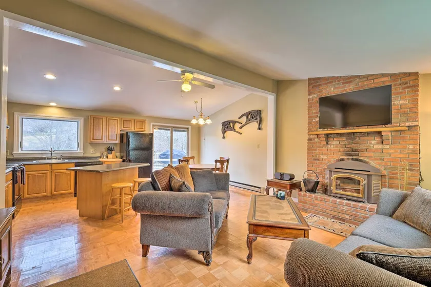 Quiet Catskills Getaway w/ Deck & Mtn Views - Image 1