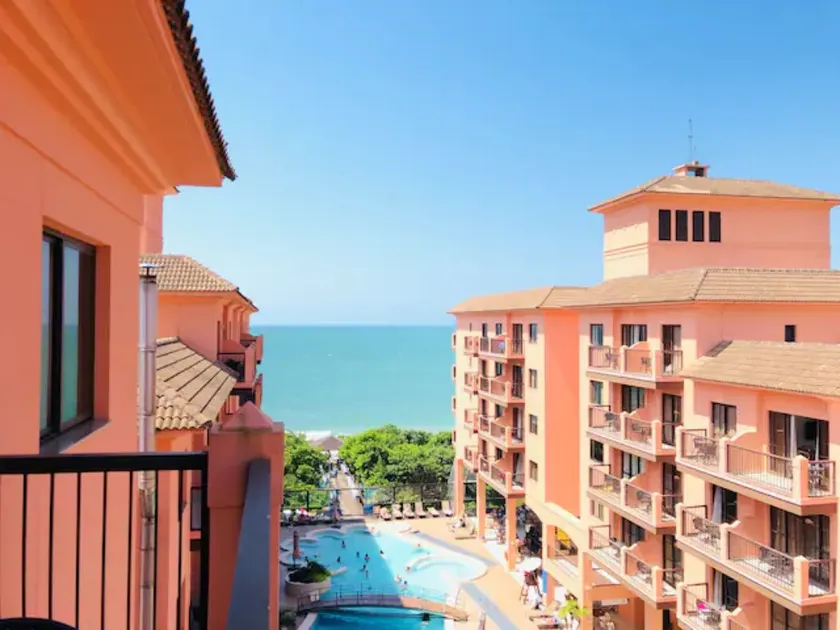 Suite w/ sea view and resort pool in Jurerê JBV462 - Image 1