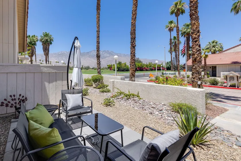NY! Desert Getaway w / Comm. Pool ved Tahquitz Creek - Image 1