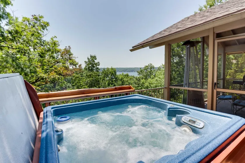 1 Mi to Margaritaville Resort! Getaway w/ Hot Tub - Image 1
