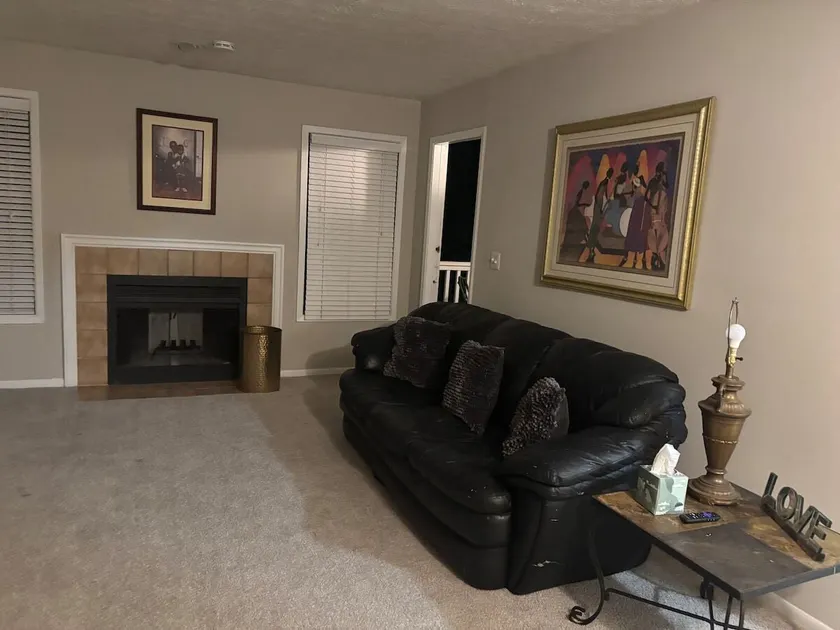 A Braves Apt at Marietta - Image 1