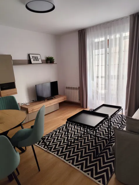 Soria Collado 3 Tourist Apartments - Image 1
