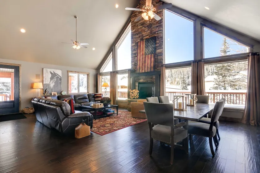 Group Ski Getaway Near the Base of Chairlift 8! - Image 1