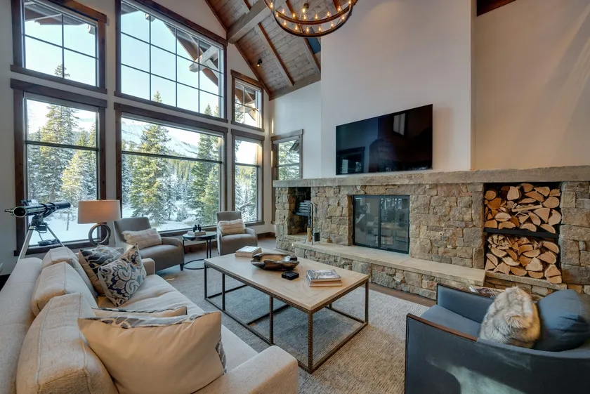 Custom Ski-In/Out Chalet with Hot Tub & Wet Bars! - Image 1