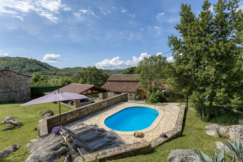 Holiday House Kapitani - Image 1