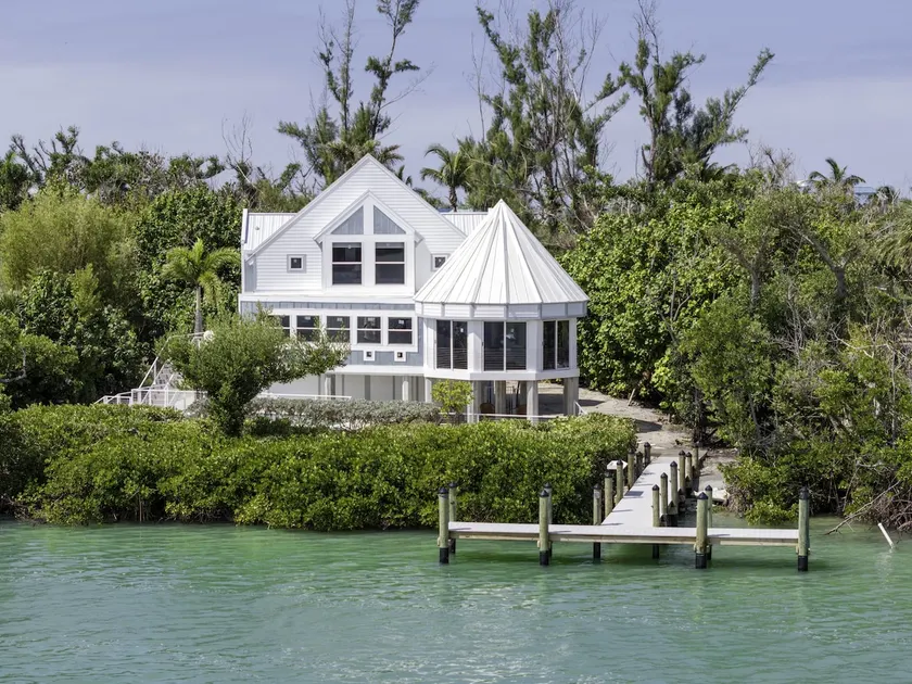 Holley House - Image 1