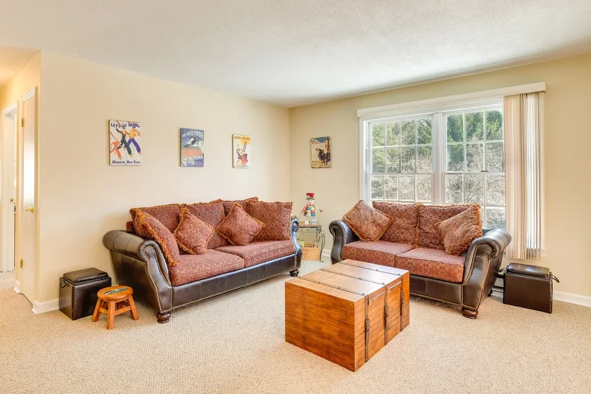 ¡NUEVO! Cosy Condo: Caminata y esquíe en las montañas Catskill - Image 1