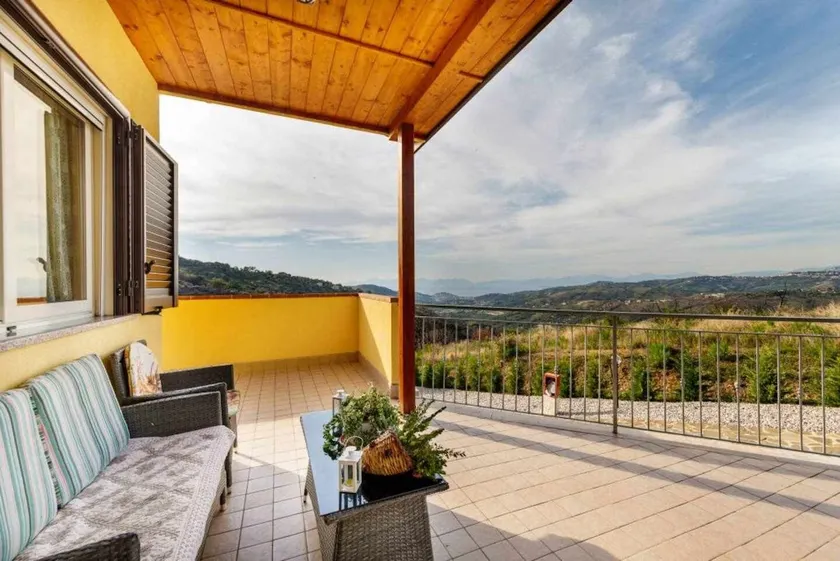Melograno Apartment - Image 1