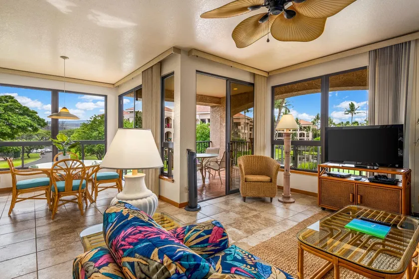 Island Oasis with Resort Pool and King Bed - Image 1