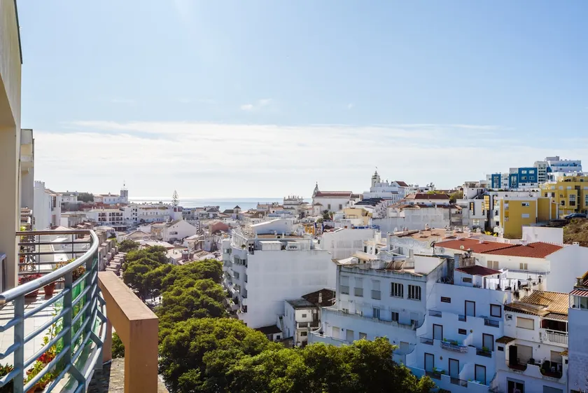 Amazing apartment in Albufeira - Image 1