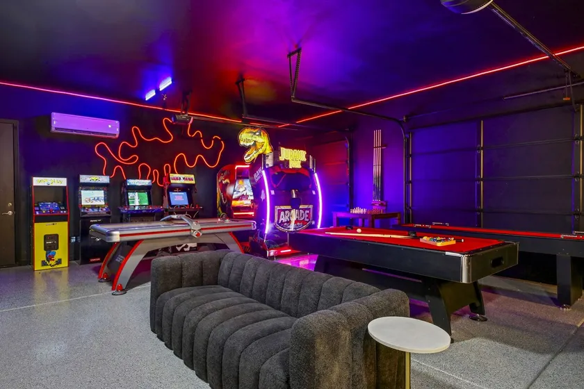 Rio: Piscine, Spa, Air Hockey, Ping Pong, Football !!! - Image 1