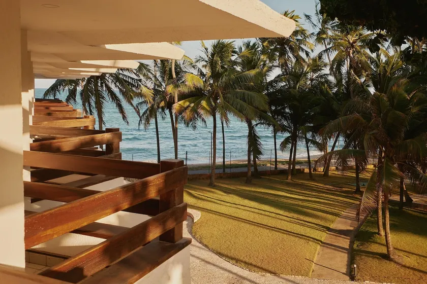 Spacious and Comfortable Flat on the Seafront in Jatiúca! - Image 1
