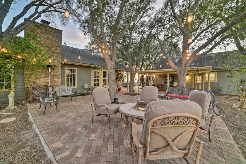 Casa de Samuel - Patio, Fountain & Outdoor Kitchen - Image 1