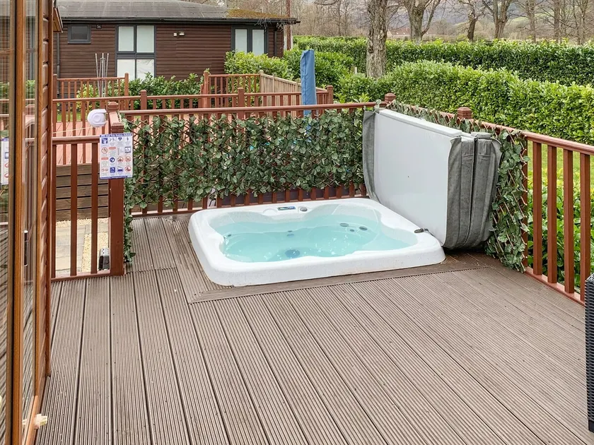 Bridge End Lodge - Image 1