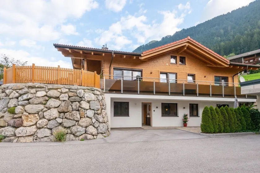 Apartment in Tyrol near Ski Lift - Image 1