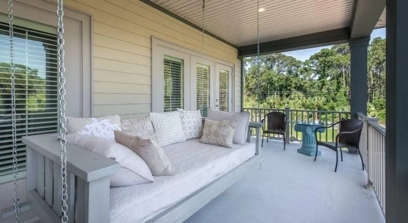 Poolside Cottage 33 - Image 1