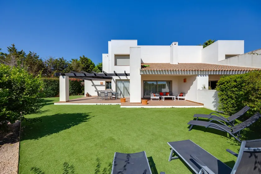 Lyxvilla nära Las Colinas - Image 1