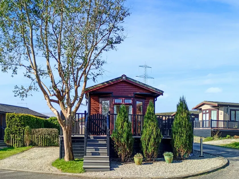 Rosewater Lodge - Image 1
