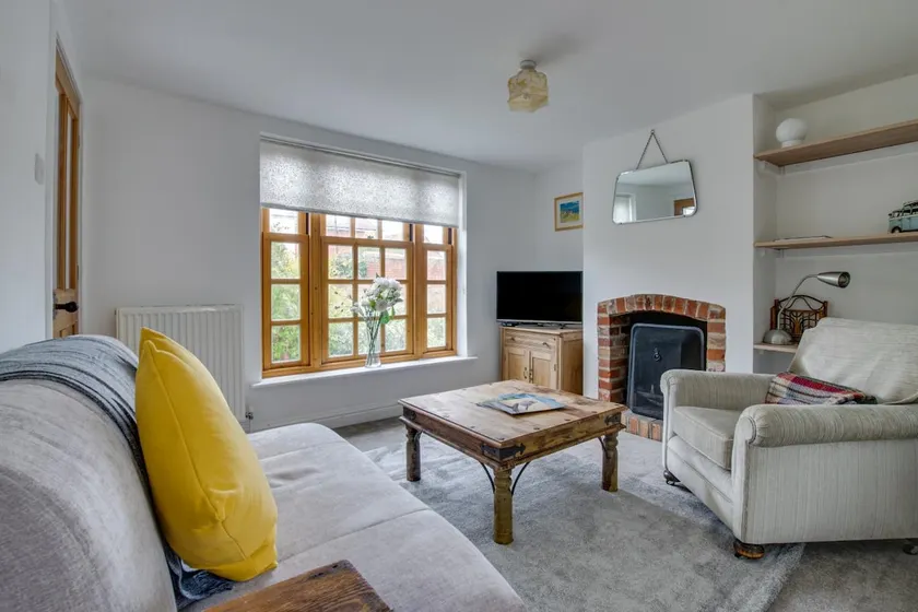 2 Bed in Aldeburgh oc-fsh - Image 1