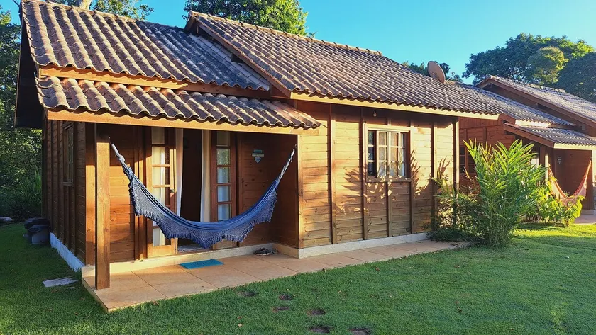 Sargi's Refuge House1 Sossego Air Pool Pet - Image 1