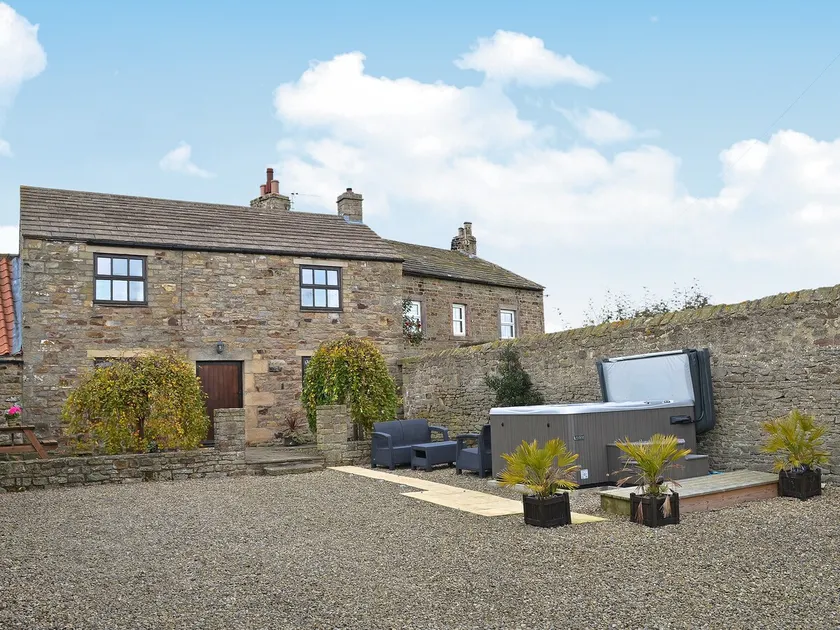 The Cottage At Wilson House - Image 1