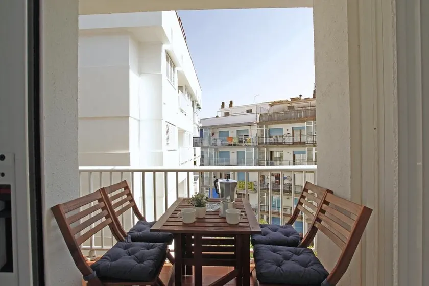 Warm Sands Apartment by Hello Homes Sitges - Image 1